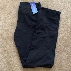 NWT Danskin Marrakesh Straight Leg Leggings